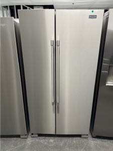 NEW Maytag 24.9-cu ft Side-by-Side Refrigerator (Fingerprint Resistant Stainless Steel)   
