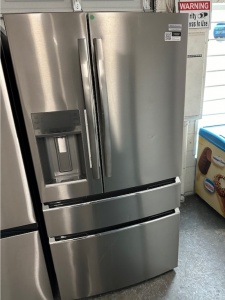 NEW Frigidaire Gallery 26.3-cu ft 4-Door French Door Refrigerator with Ice Maker Stainless