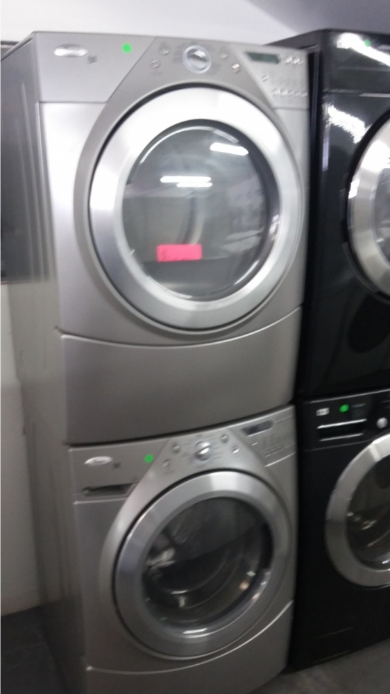 WHIRLPOOL DUET SILVER FRONT LOAD WASHER W/ GAS DRYER SET *OUT OF STOCK