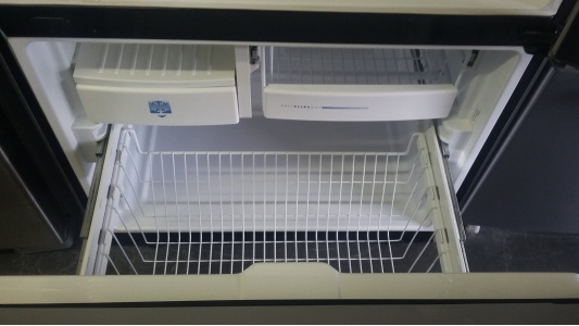 Kim's Appliances Single Door Bottom Freezer