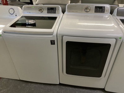 SAMSUNG WHITE TOP LOAD HIGH EFFICIENCY WASHER W/ GAS DRYER SET  ***OUT OF STOCK***