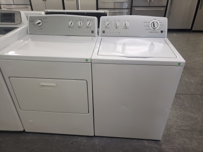 KENMORE 400 SERIES TOP LOADING WASHER AND GAS DRYER SET ***OUT OF STOCK***