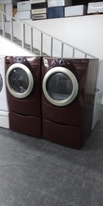 WHIRLPOOL DUET BROWN FRONT LOAD WASHER W/GAS DRYER ON PEDESTALS ***OUT OF STOCK****