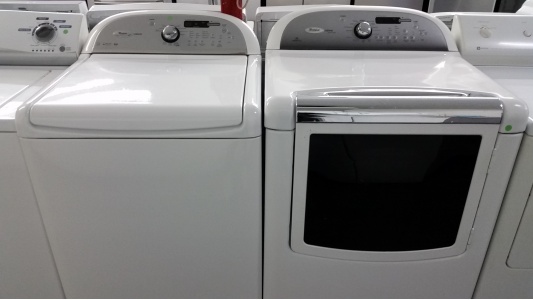 WHIRLPOOL CABRIO  HE TOP LOAD WASHER WITH GAS DRYER SET     *OUT OF STOCK*
