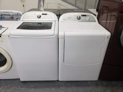 WHIRLPOOL  HE TOP LOAD WASHER AND GAS DRYER SET ***OUT OF STOCK***