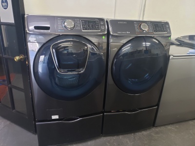 SAMSUNG FRONT LOAD WASHER AND GAS DRYER SET WITH STEAM DRYER  W/ PEDESTALS  ***OUT OF STOCK***