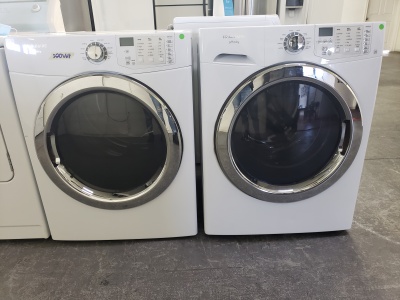 FRIGIDAIRE FRONTLOAD WASHER ANS ELECTRIC DRYER 220V***OUT OF STOCK***