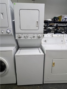 PRE-OWNED KENMORE TOP LOADING 24