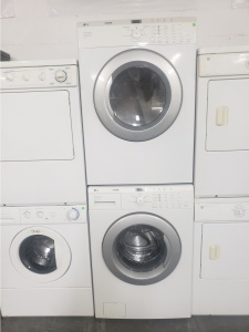 LG FRONT LOAD WASHER AND GAS DRYER SET ****OUT OF STOCK***