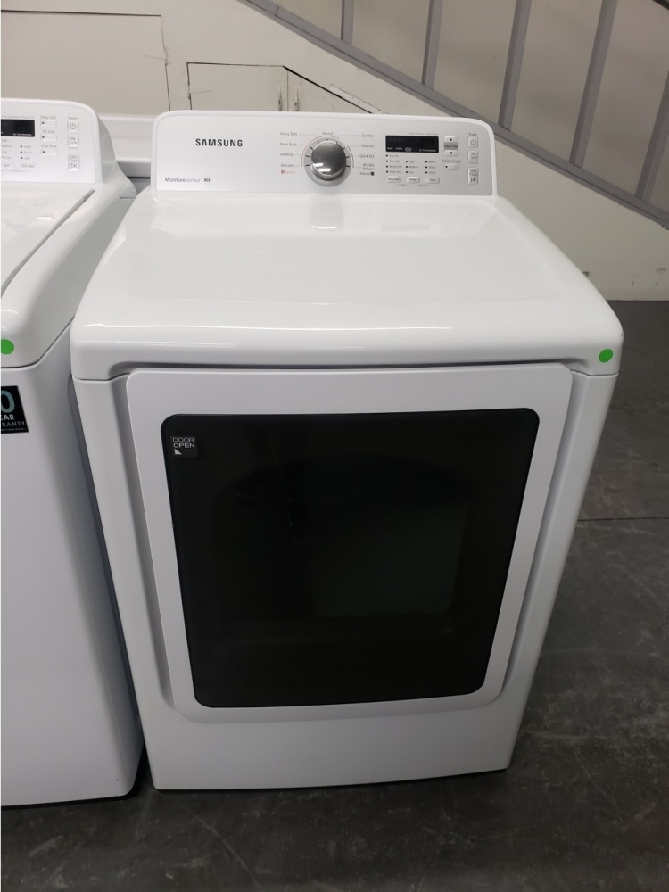 SAMSUNG HIGH EFFIENCY TOP LOADING WASHER AND GAS DRYER SET - Kimo's