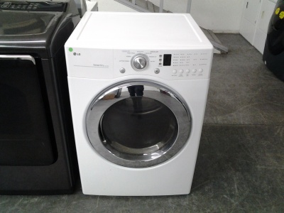 LG WHITE 27" FRONT LOAD GAS DRYER 