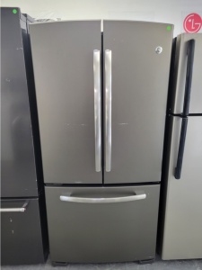 GE BLACK STAINLESS FRENCH DOOR 33