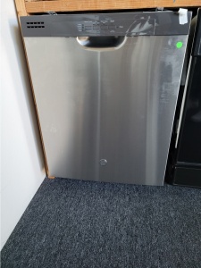 GE STAINLESS STEEL 24'' BUILT IN DISHWASHER 