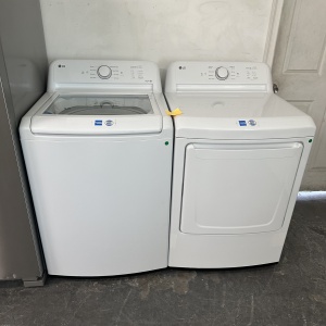 GE TOP LOAD WASHER  AND GAS DRYER SET 