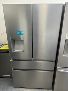 NEW-Hisense PureFlat Standard-Depth 25.6-Cu. Feet 4 -Door Smart Compatible French Door Refrigerator 