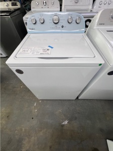  NEW Samsung 7.5-cu ft Reversible Side Swing Door Stackable Steam Cycle Smart Gas Dryer