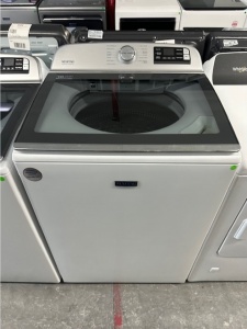 PRE-OWNED Maytag Smart Capable 5.2-cu ft High Efficiency Impeller Smart Top-Load Washer (White) 