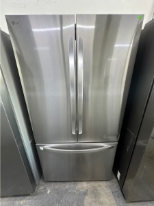 NEW-LG Counter-depth MAX 26.5-cu ft Smart French Door Refrigerator with Ice Maker 