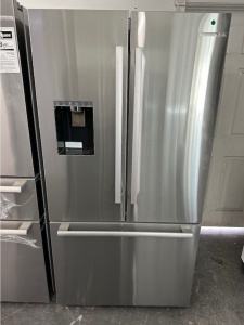  NEW Hisense 21.2-cu ft Counter-depth French Door Refrigerator with Ice Maker