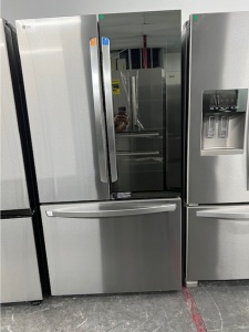 NEW-LG Counter-depth InstaView 26.5-cu ft Smart French Door Refrigerator with Ice Maker 
