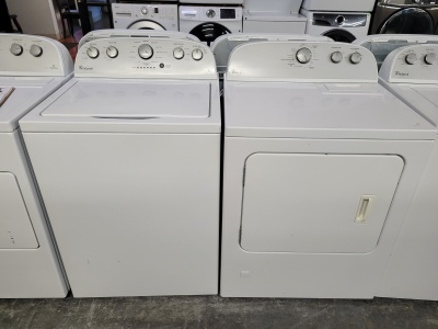WHIRLPOOL TOP LOAD WASHER AND GAS DRYER SET***OUT OF STOCK***