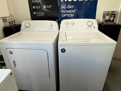CONSERVATOR TOP LOAD WASHER AND GAS DRYER SET 