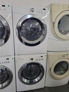 FRIGIDAIRE FRONT LOAD WASHER AND GAS DRYER SET   ***OUT OF STOCK***