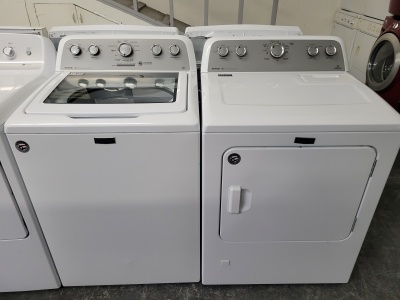 MAYTAG HIGH EFFIENCY TOP LOAD WASHER AND GAS DRYER SET 
