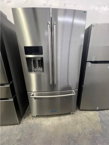 NEW LG External Water DIspenser 28.6-cu ft 4-Door French Door Refrigerator with Ice Maker (Stainless