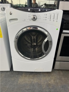 PRE-OWNED GE FRONT LOAD WASHER STACKABLE (White)
