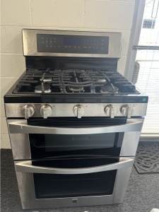 KENMORE STAINLESS STEEL DOUBLE OVEN 5 BURNER 30