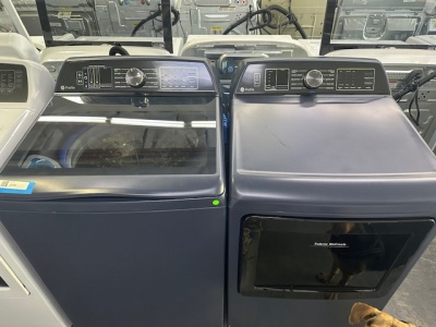 NEW-GE Profile 5.4-cu ft High Efficiency Impeller Smart Top-Load Washer & ELECTRIC Dryer Set  (Blue)