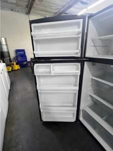 Kim's Appliances Top Freezer