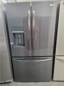 NEW FRIGIDAIRE BLACK STAINLESS FRENCH DOOR 36