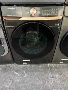 PRE-OWNED WHIRLPOOL BISQUE GAS DRYER