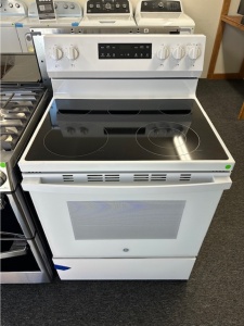 New GE Crisp Mode 30-Inches Glass Top 5 burners 5.3-Cu. Feet Freestanding Electric Range ( White ) 