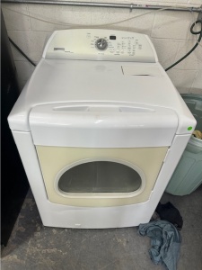 Pre-Owned Maytag Bravo Large Capacity Gas Dryer 