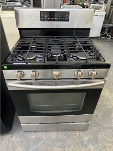 Pre-Owned Samsung 30 Inch Freestanding Gas Range with 5 Sealed Burners, 5.8 cu. ft. Convection Oven
