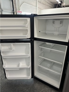 Kim's Appliances Top Freezer