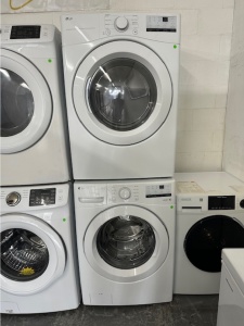 New-LG 4.5-cu ft High Efficiency Stackable Front-Load Washer and Gas Dryer (White) ENERGY STAR  Mode