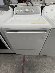 New-GE 7.2 cu. ft. Capacity aluminized alloy drum Electric Dryer with Sensor Dry Model #: GTD45EASJW