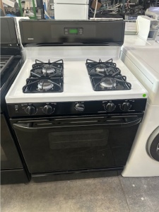 Pre-Owned Kenmore Freestanding Gas Range 4.8 Cu. Ft. (Black/White)  Model #362.72281890