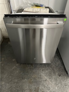 New-GE ENERGY STAR Top Control with Stainless Steel Interior Dishwasher with Sanitize Cycle (Stainle