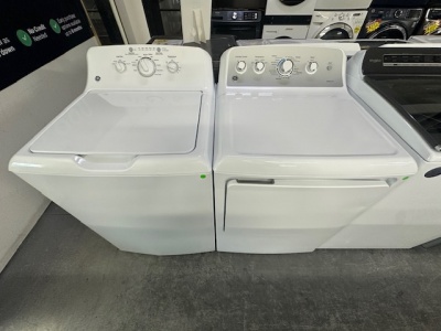 NEW GE TOP LOAD 4.0CUFT. AGITATOR WASHER AND 7.2CUFT. ELECTRIC DRYER SET