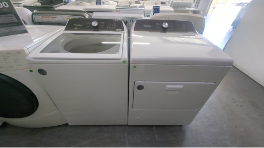 NEW- Whirlpool Top Load Washer with 2 in 1 Removable Agitator & Gas Dryer (White)