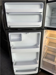 Kim's Appliances Top Freezer
