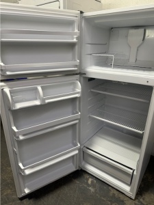 Kim's Appliances Top Freezer