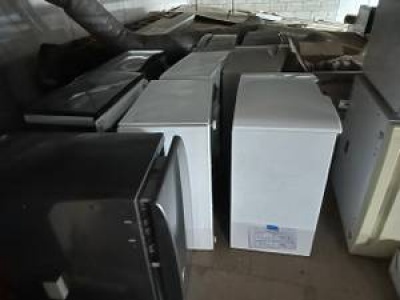 Kim's Appliances Front Load Sets