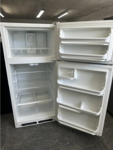 Kim's Appliances Top Freezer