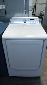 Pre-Owned Samsung 27" 220v. Electric Dryer with 7.4 Cu. Ft. Capacity: White Model #DVE45T3400W
